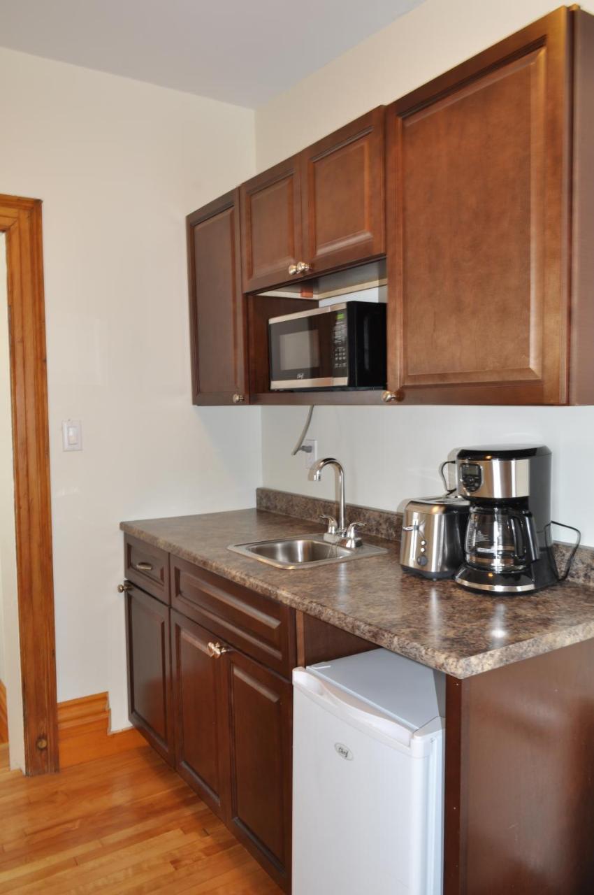 Holman'S Heritage Suites Summerside Extérieur photo