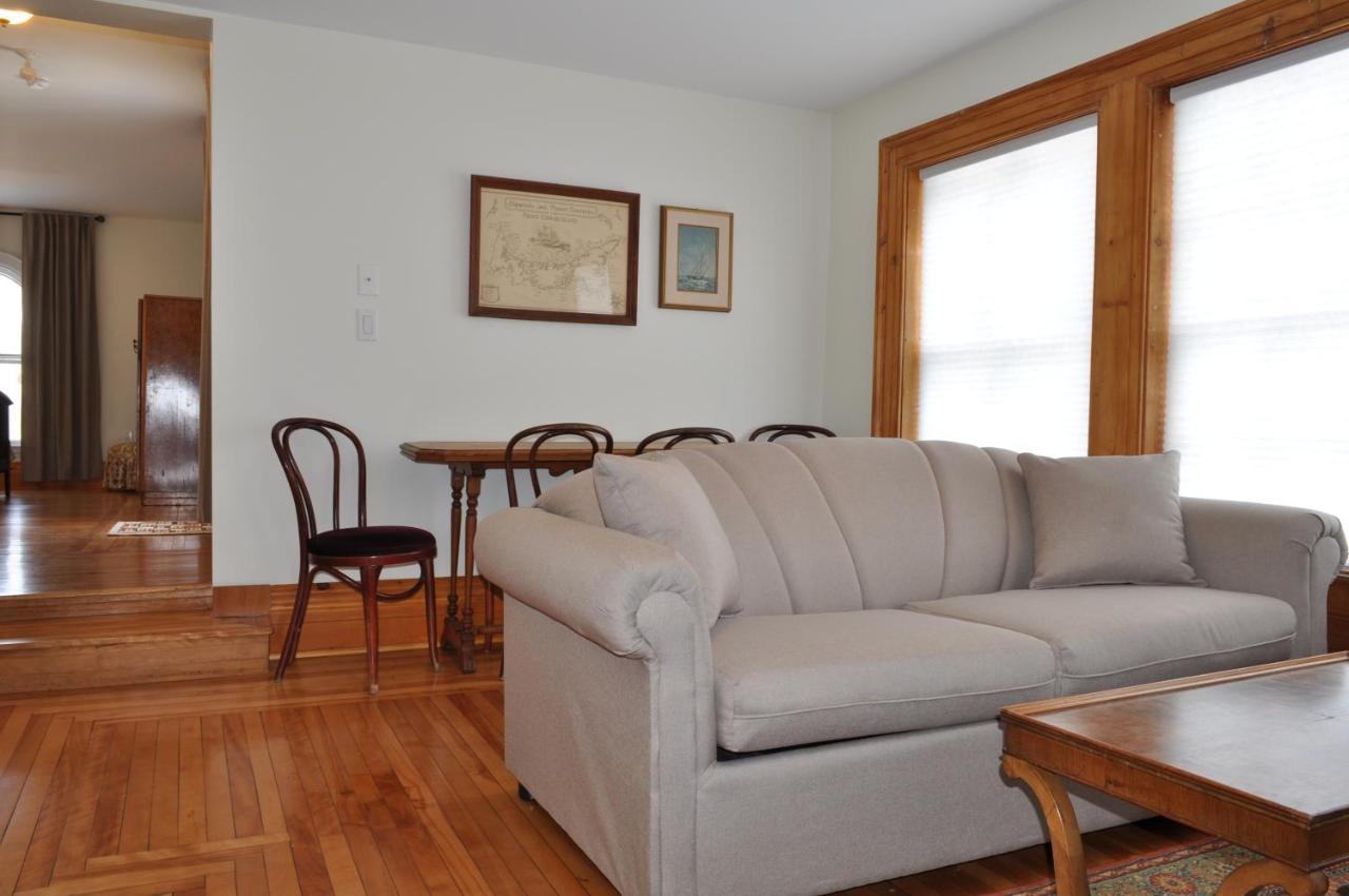 Holman'S Heritage Suites Summerside Extérieur photo