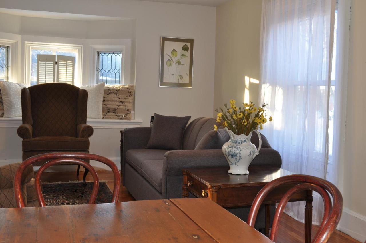 Holman'S Heritage Suites Summerside Extérieur photo
