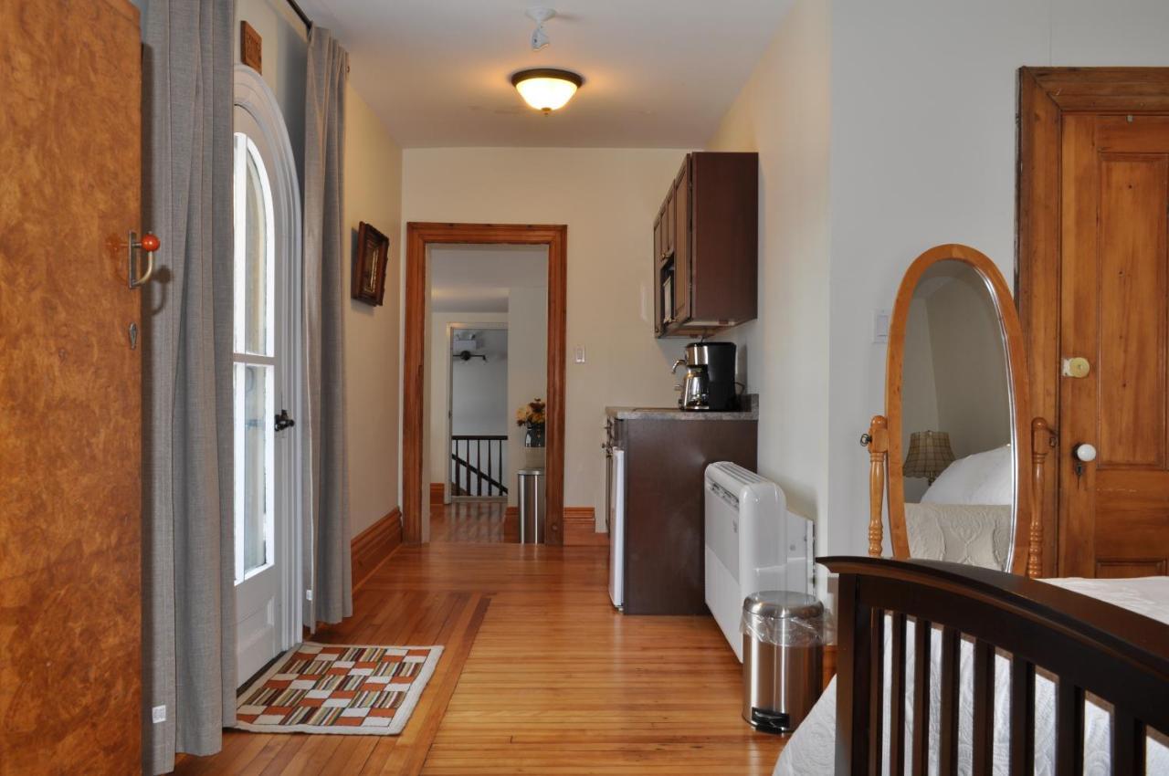 Holman'S Heritage Suites Summerside Extérieur photo