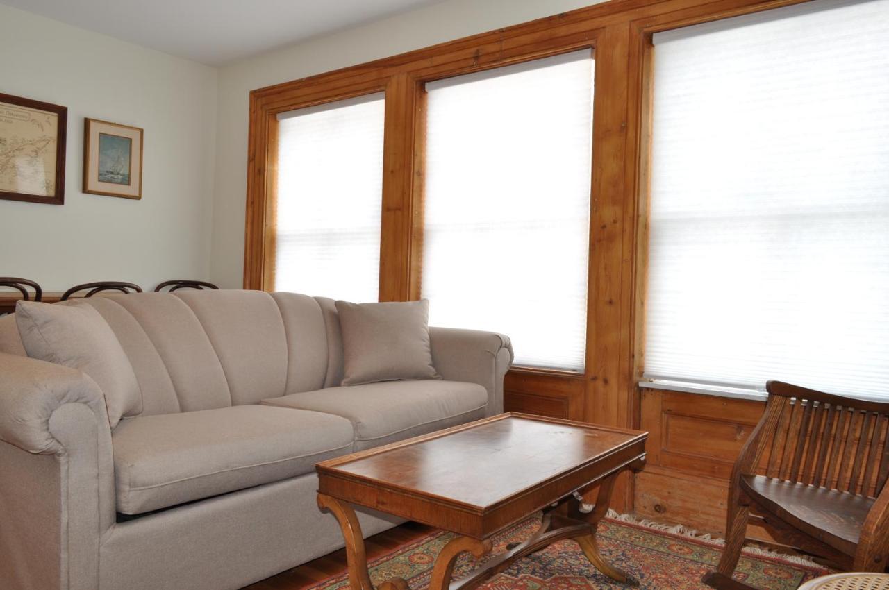 Holman'S Heritage Suites Summerside Extérieur photo