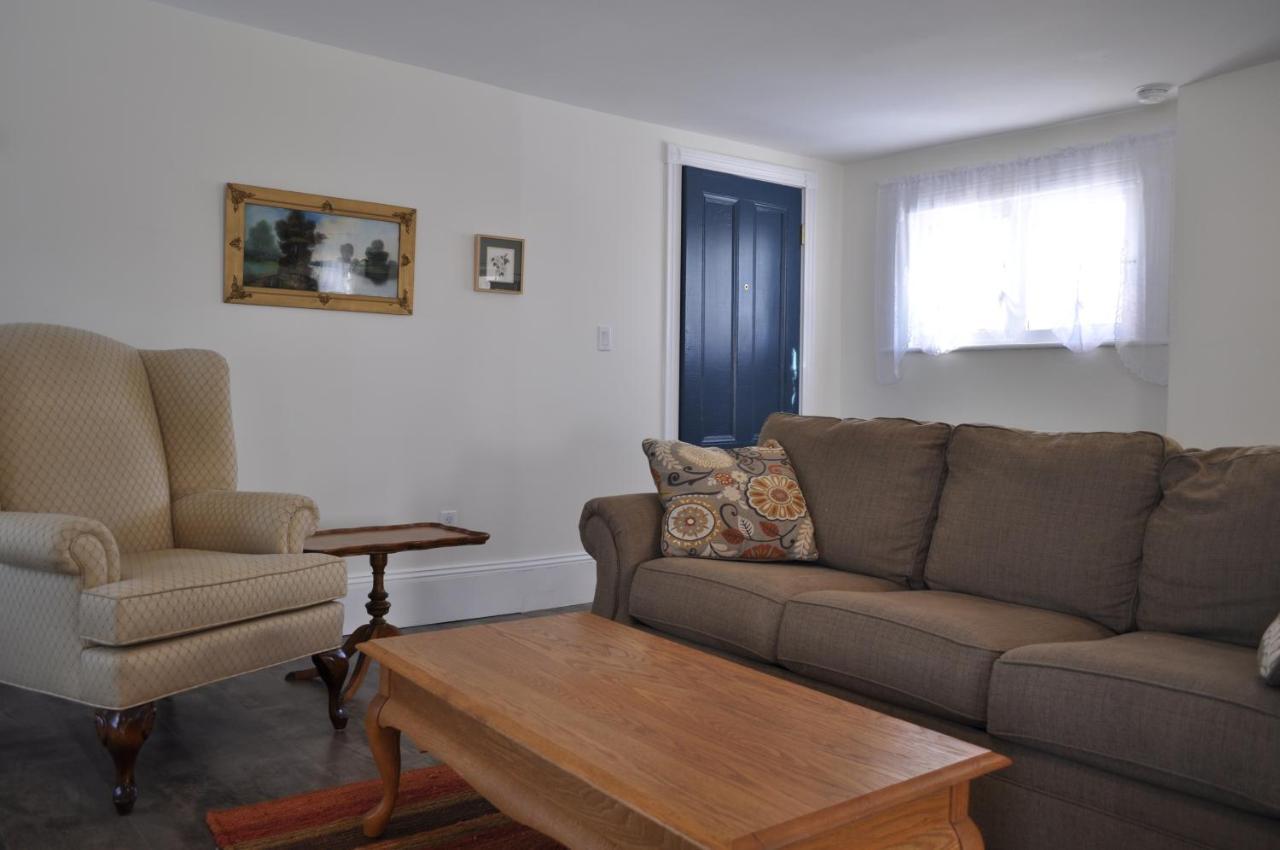 Holman'S Heritage Suites Summerside Extérieur photo