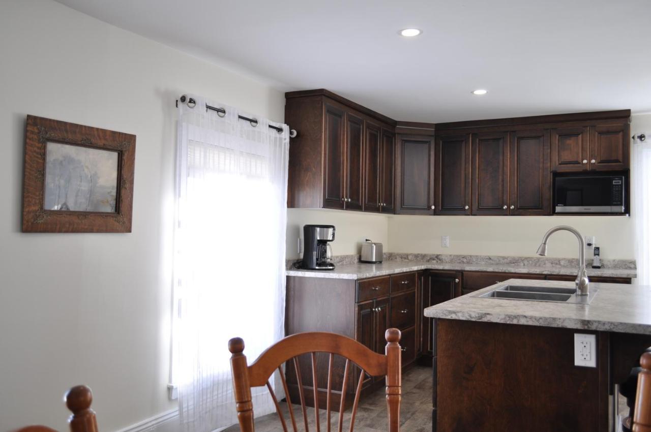 Holman'S Heritage Suites Summerside Extérieur photo