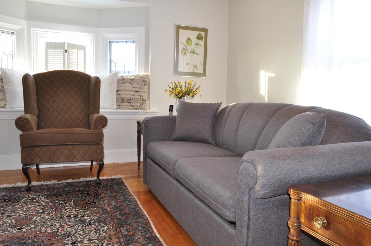 Holman'S Heritage Suites Summerside Extérieur photo